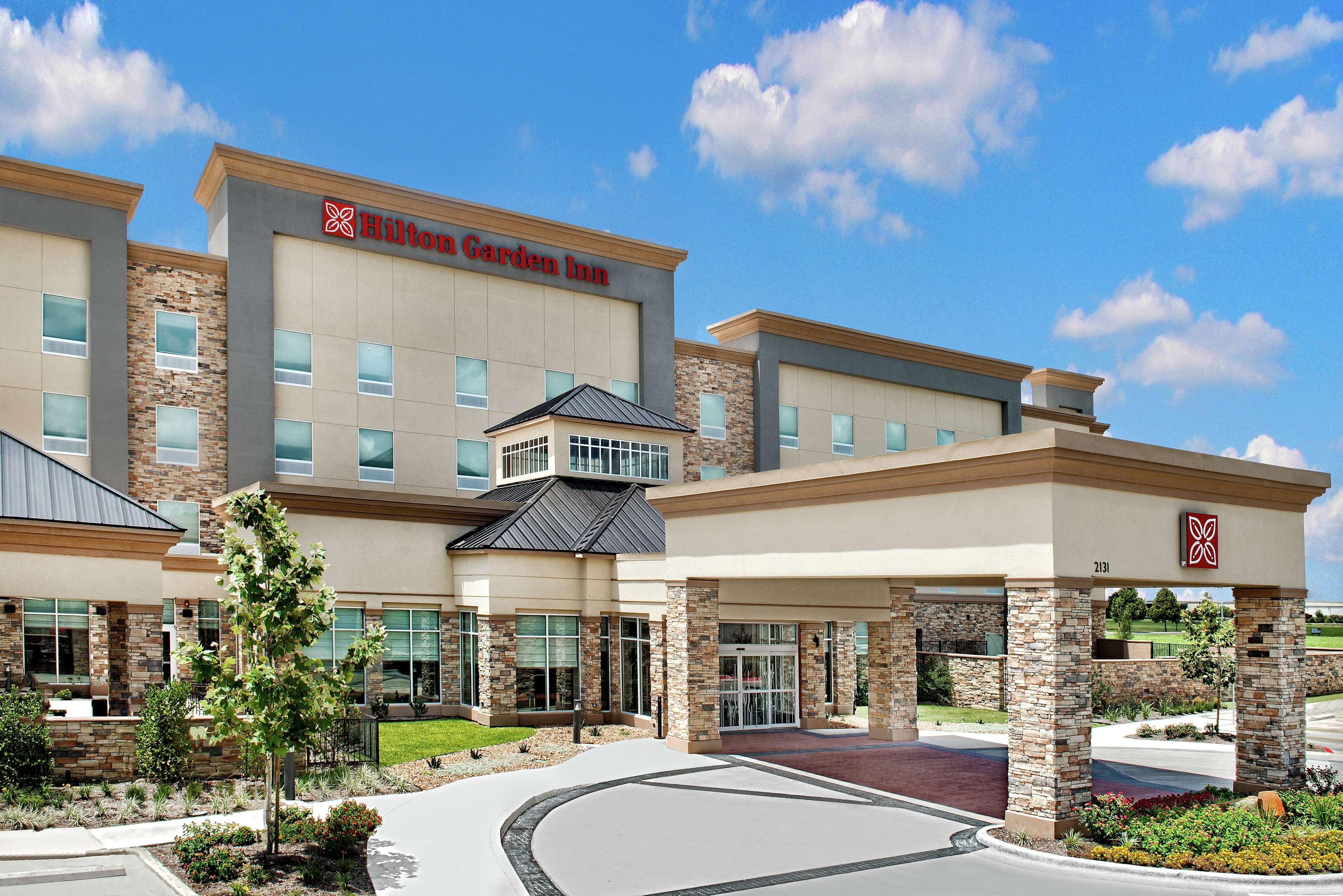 Hilton Garden Inn Сан Маркос Екстериор снимка